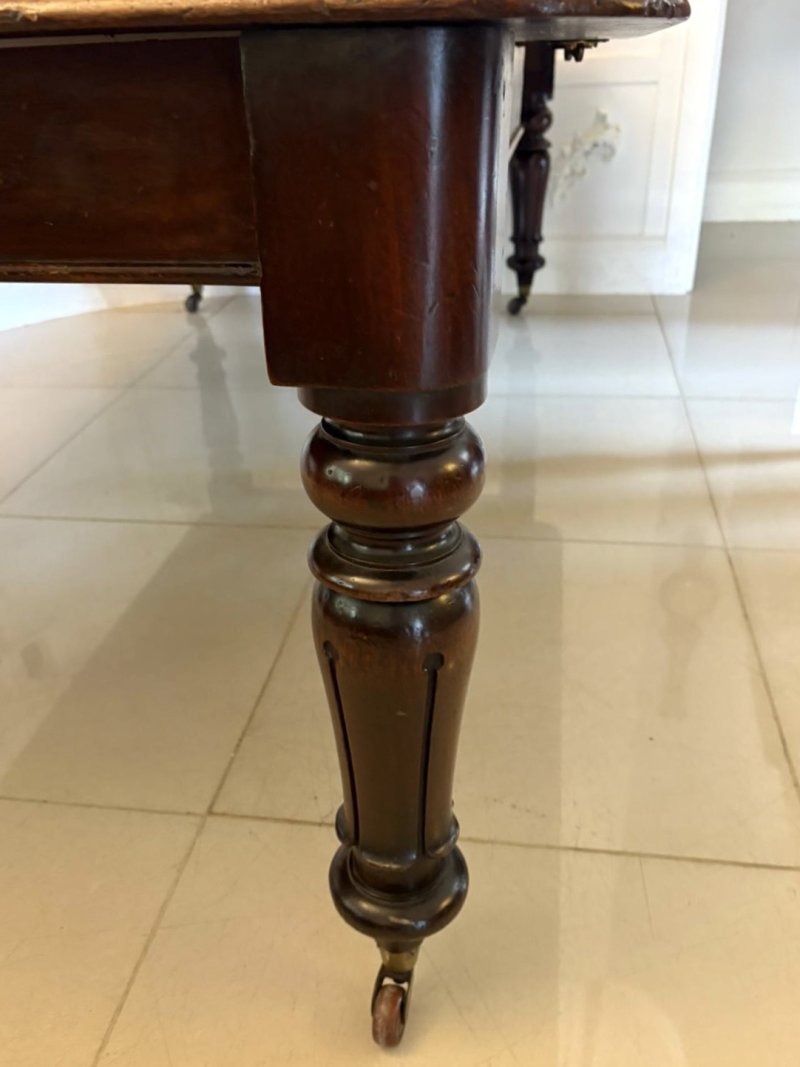 Antique Victorian Quality Mahogany 10 Seater Extending Dining Table - Image 12